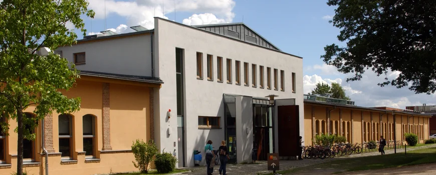 Außenaufnahme Babelsberg/Griebnitzsee