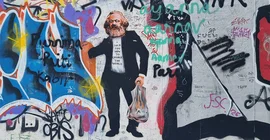 Grafitti von Karl Marx auf der East Side Gallery