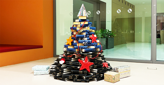 Bücherbaum Bereichsbibliothek Golm